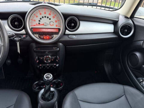 2013 MINI Hardtop Cooper