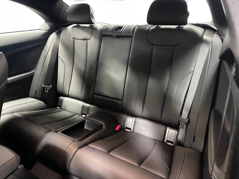 2025 BMW 2 Series 230i xDrive