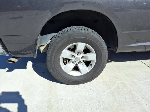 2024 RAM 1500 Classic SLT