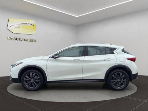 2019 Infiniti QX30 Essential