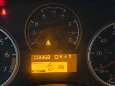 2011 Nissan Armada SV