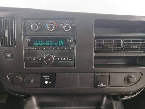 2017 Chevrolet Express 2500