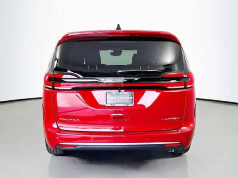 2027 Chrysler Pacifica Limited