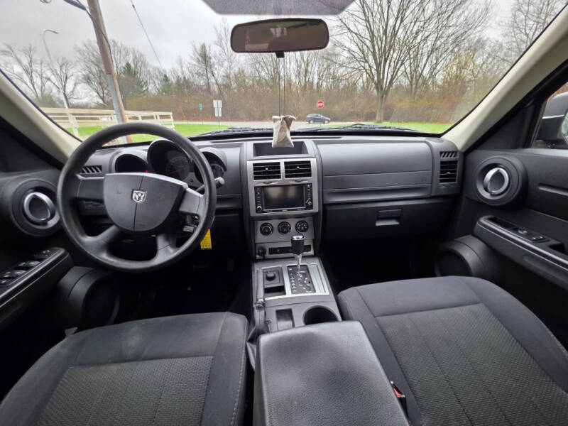 2011 Dodge Nitro Heat - Photo 12