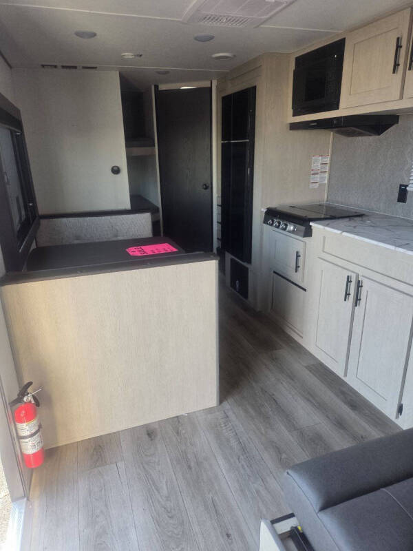 2025 Forest River Shasta Oasis