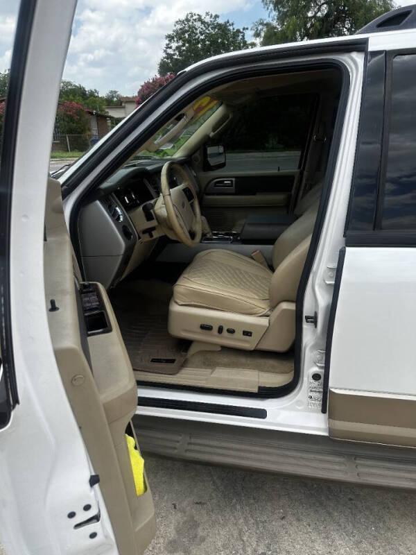 2012 Ford Expedition XLT