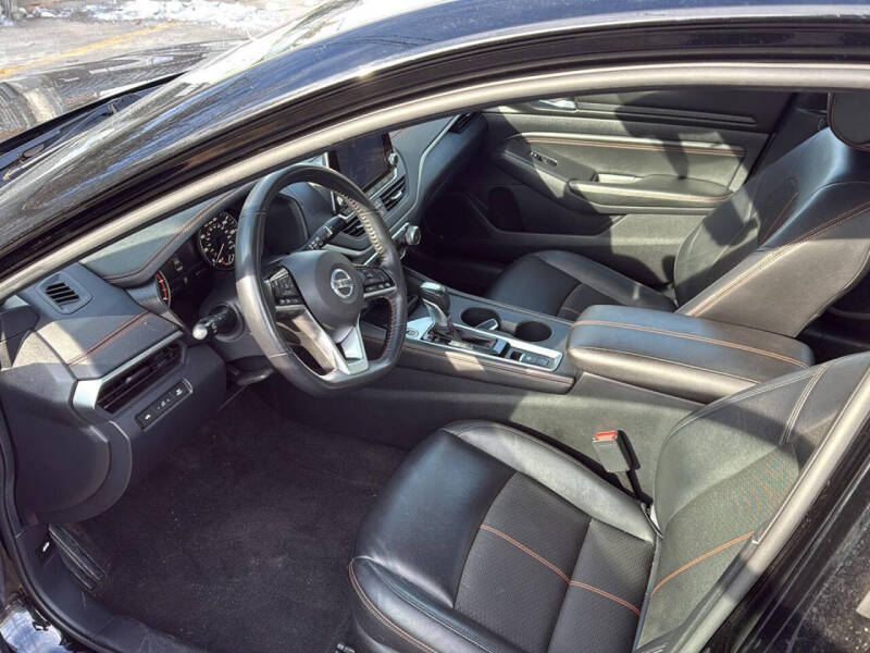 2020 Nissan Altima 2.5 SR