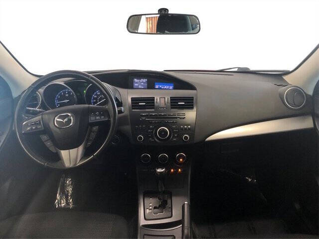 2013 Mazda MAZDA3 i Touring