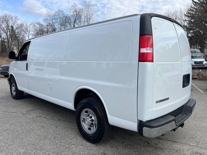 2017 Chevrolet Express 3500