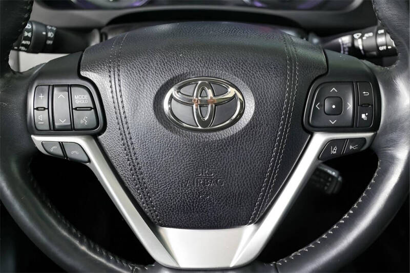 2017 Toyota Highlander Hybrid Limited Platinum