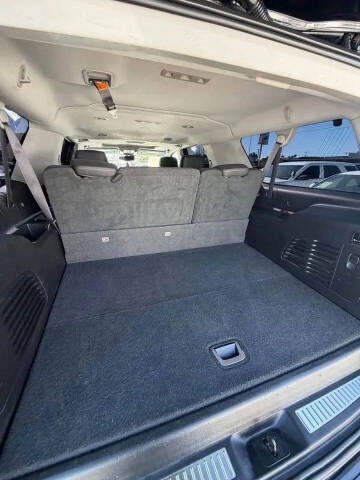 2015 Cadillac Escalade ESV Luxury