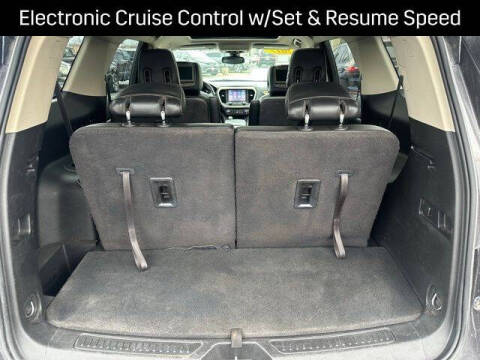 2017 GMC Acadia Denali