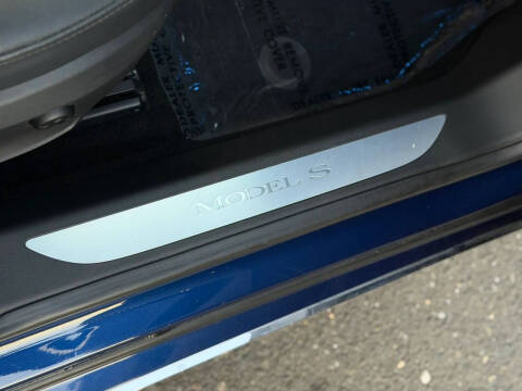2016 Tesla Model S