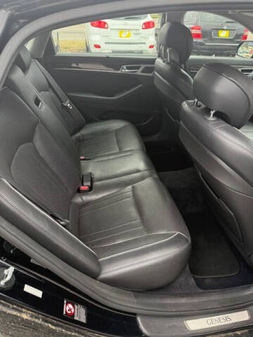 2015 Hyundai Genesis