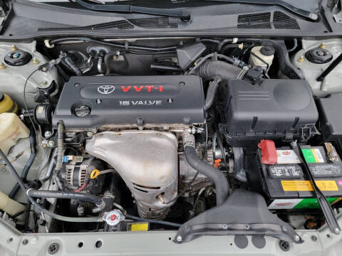 2004 Toyota Camry LE