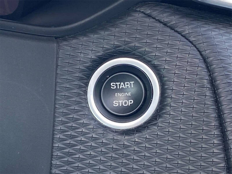 2021 Land Rover Range Rover Velar P250 R-Dynamic S