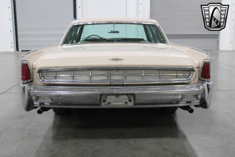 1963 Lincoln Continental