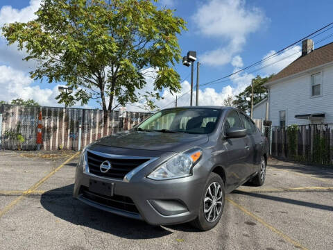 2018 Nissan Versa SV