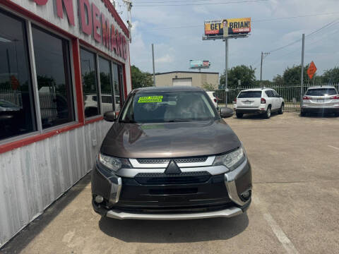 2016 Mitsubishi Outlander SE