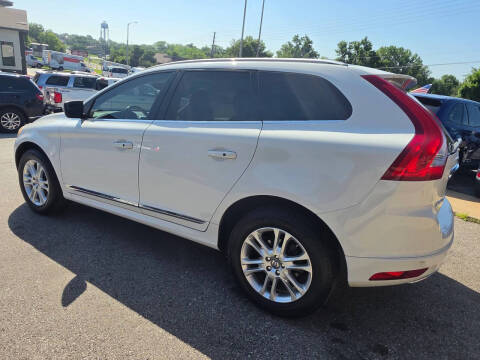 2015 Volvo XC60 T5 Drive-E Premier