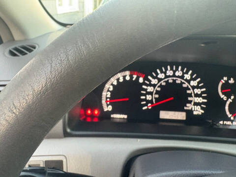 2005 Toyota Corolla LE