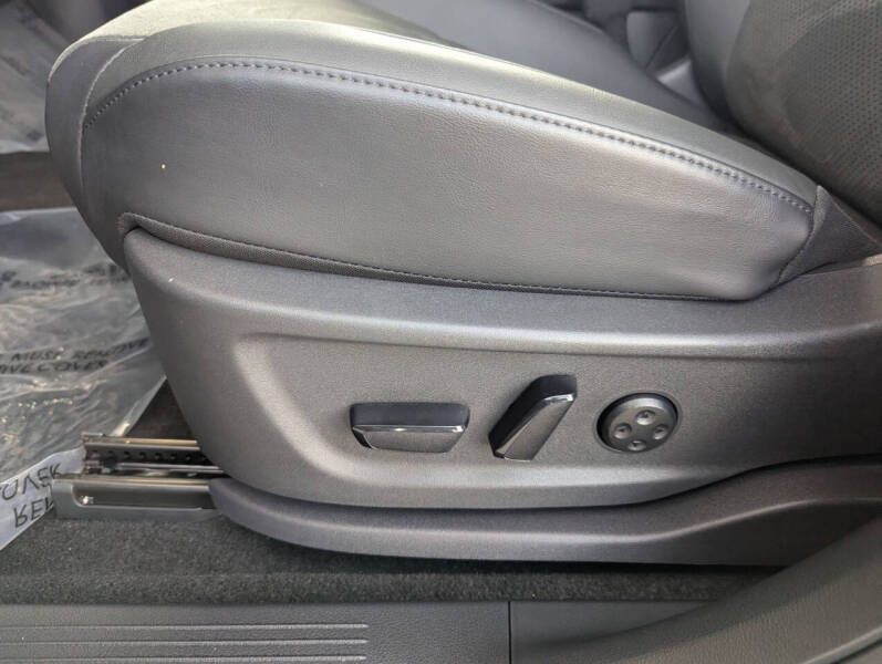 2024 Nissan Ariya Engage