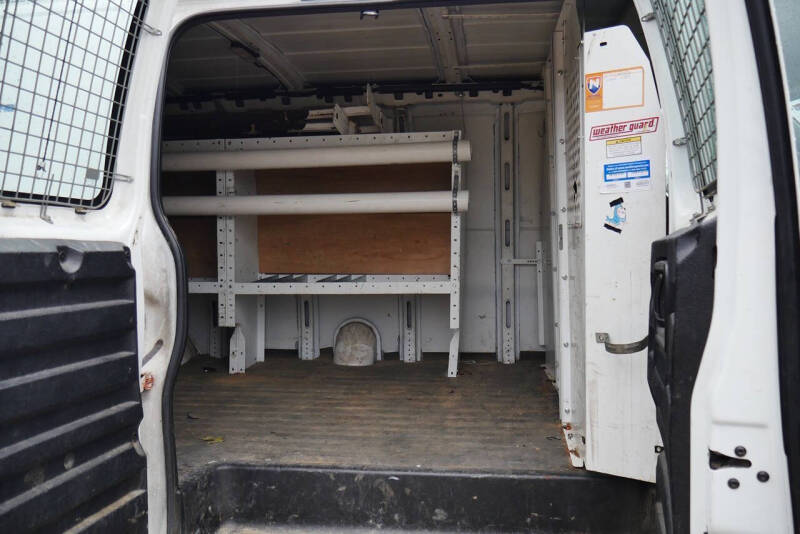 2016 GMC Savana 2500