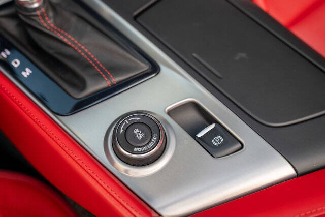 2015 Chevrolet Corvette 28
