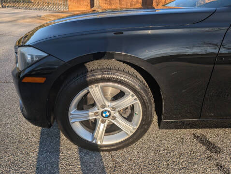 2012 BMW 3 Series 328i