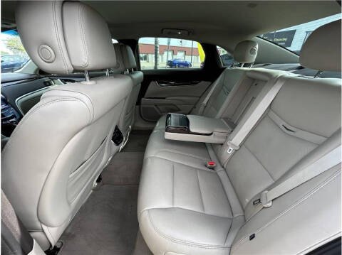 2014 Cadillac XTS Luxury Collection