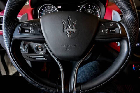 2022 Maserati Ghibli Modena Q4