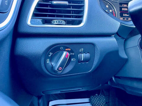 2018 Audi Q3 2.0T Sport Premium