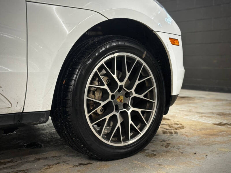 2015 Porsche Macan S