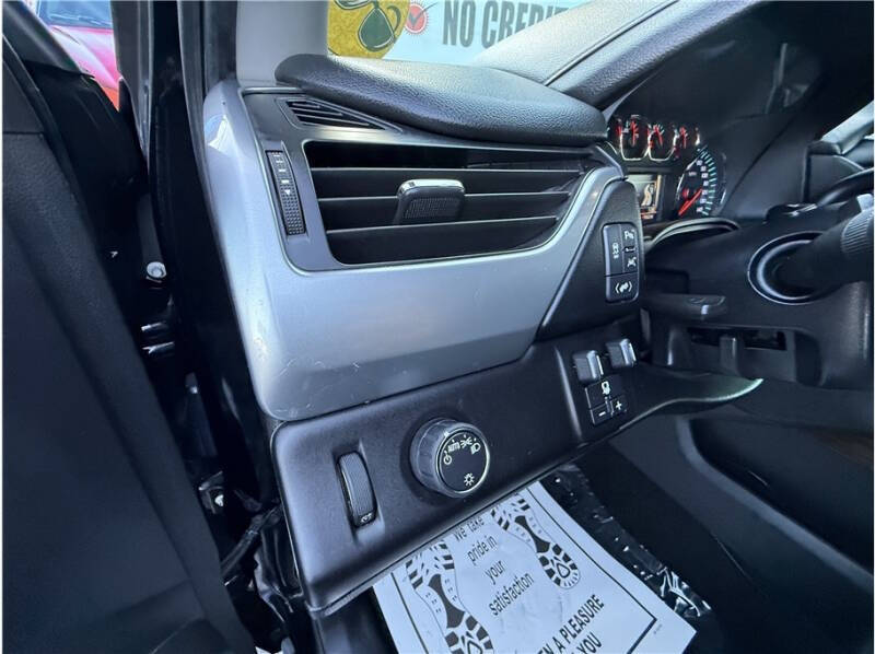 2016 Chevrolet Suburban LT