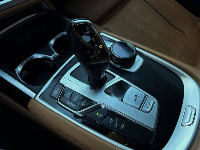 2018 BMW 7 Series 750i