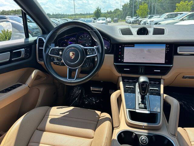 2022 Porsche Cayenne
