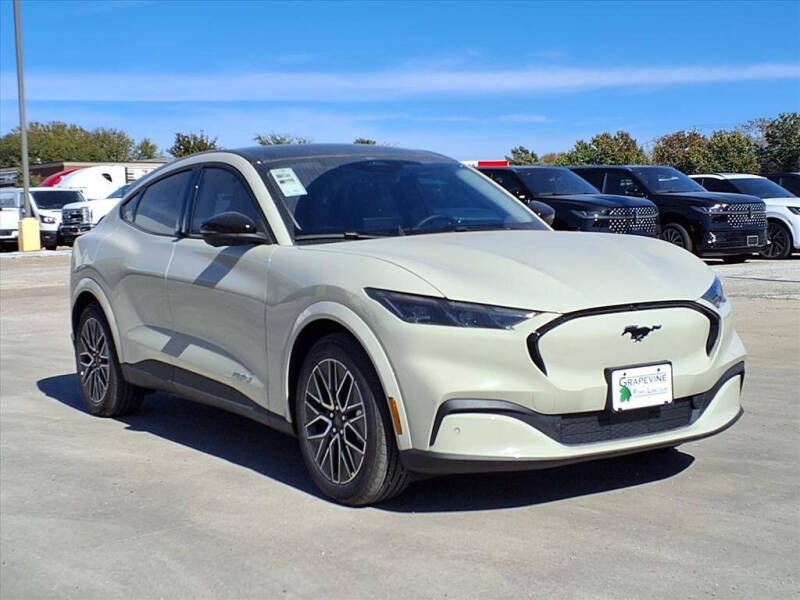 2025 Ford Mustang Mach-E Premium