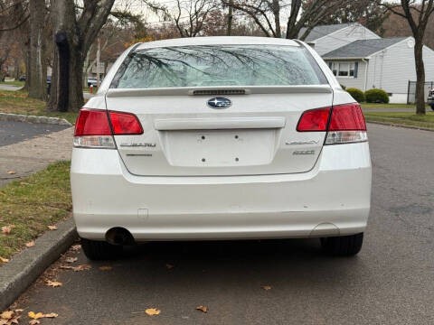 2014 Subaru Legacy 2.5i