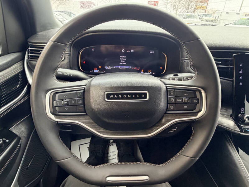 2023 Jeep Wagoneer L Series III