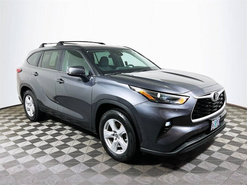 2023 Toyota Highlander L