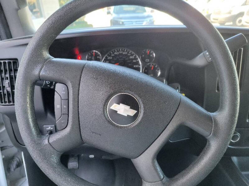 2017 Chevrolet Express LT 3500