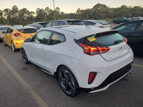 2020 Hyundai Veloster