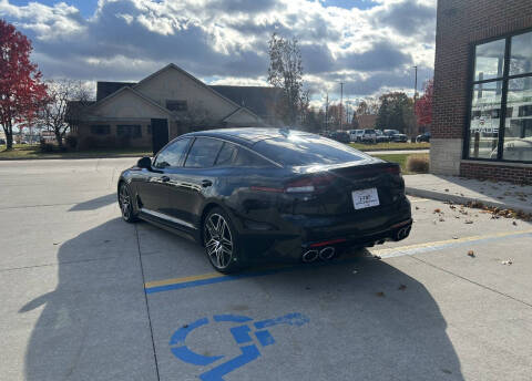 2022 Kia Stinger GT1