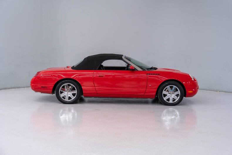 2003 Ford Thunderbird