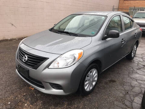 2012 Nissan Versa for sale at Square Business Automotive in Milwaukee WI