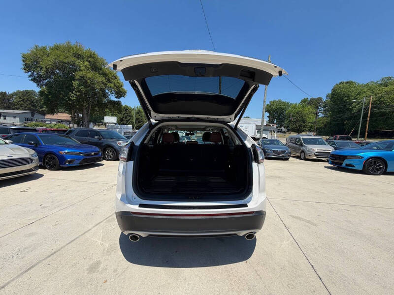 2017 Ford Edge Titanium