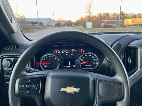 2020 Chevrolet Silverado 1500 Custom