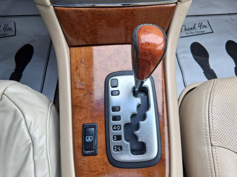 2005 Lexus ES 330
