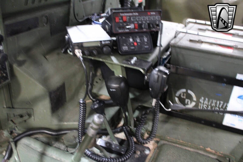 1992 AM General M998 Humvee