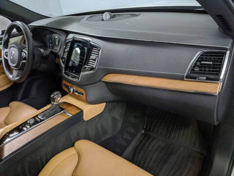 2018 Volvo XC90 T6 Inscription